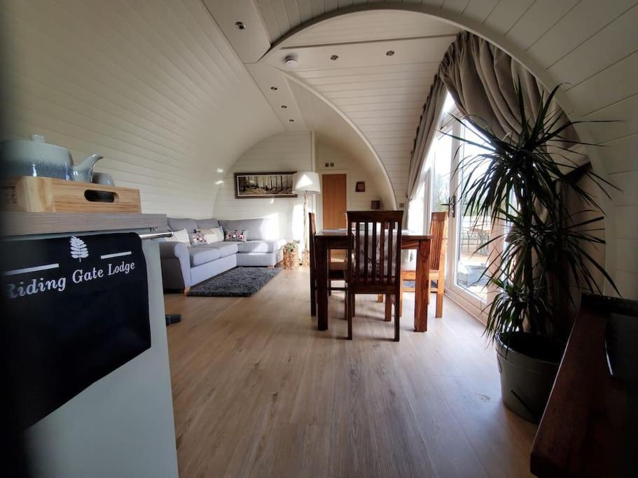 Riding Gate Lodge Charlton Musgrove Экстерьер фото